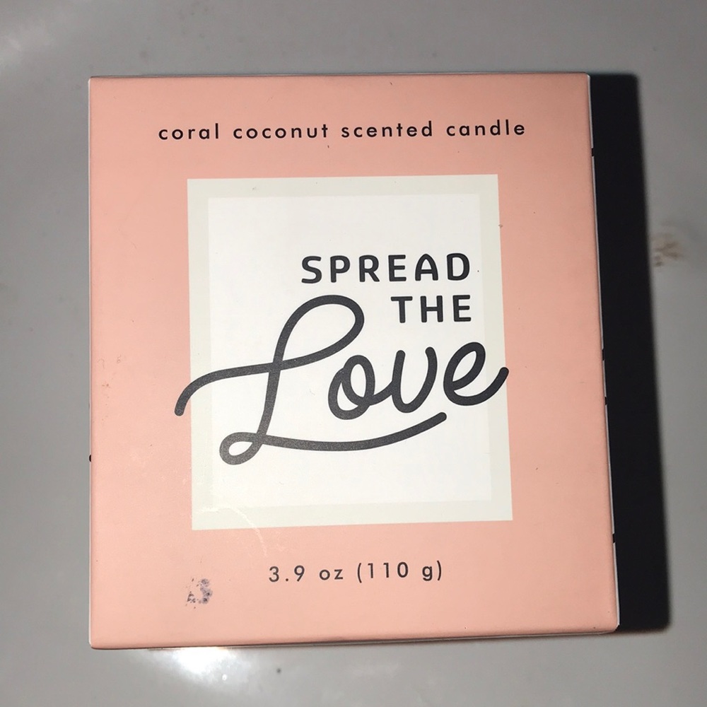 NWT Coral Coconut Candle with Message: Spread Love